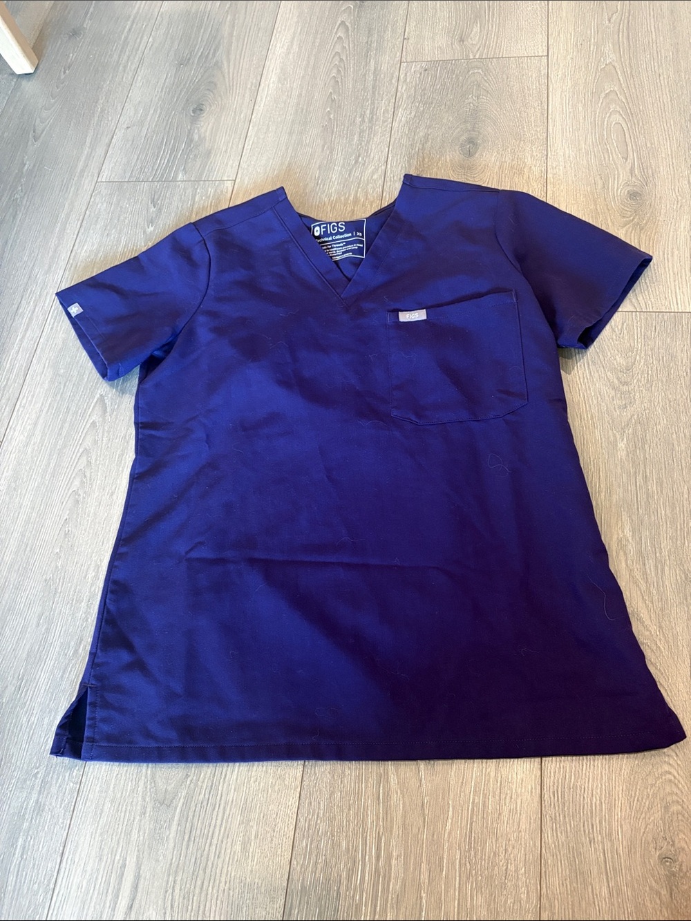 FIGS Scrub Top Dark Purple Size XS